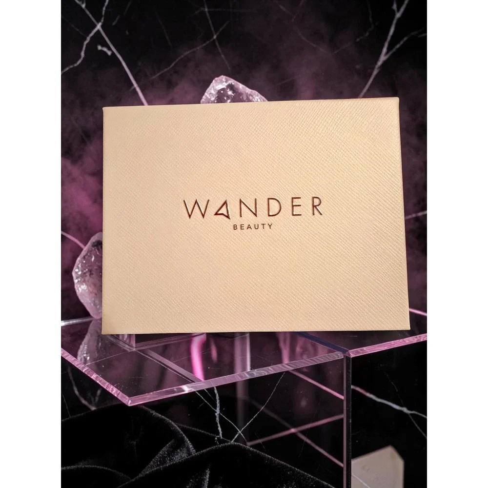 Wander Beauty - Getaway Eye and Face Palette - Shades: Sunkissed - *NEW!*